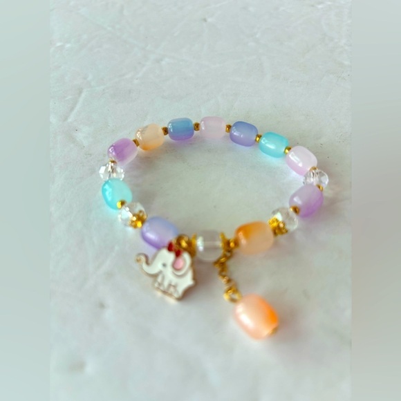 Handmade Stretchy Multi Colored Beaded Bracelet With Elephant Charm - Picture 1 of 2